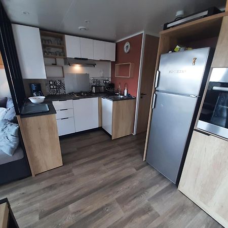 Serenity 565 Au Lac Des Reves-Camping 4 Etoiles-Mobil Home 3Ch-6Pl-Clim-Sdb- Wc Separe-Au Calme, Belle Vue Sur Le Lac, Sans Vis A Vis Lattes Extérieur photo